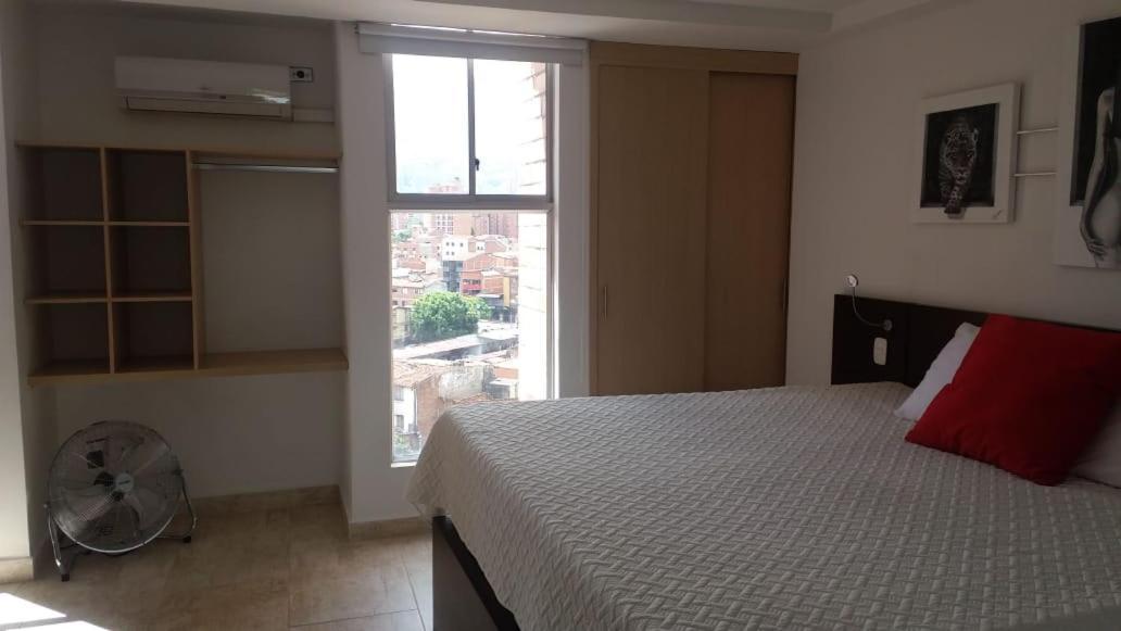 Apartasuites AV Medellín Extérieur photo