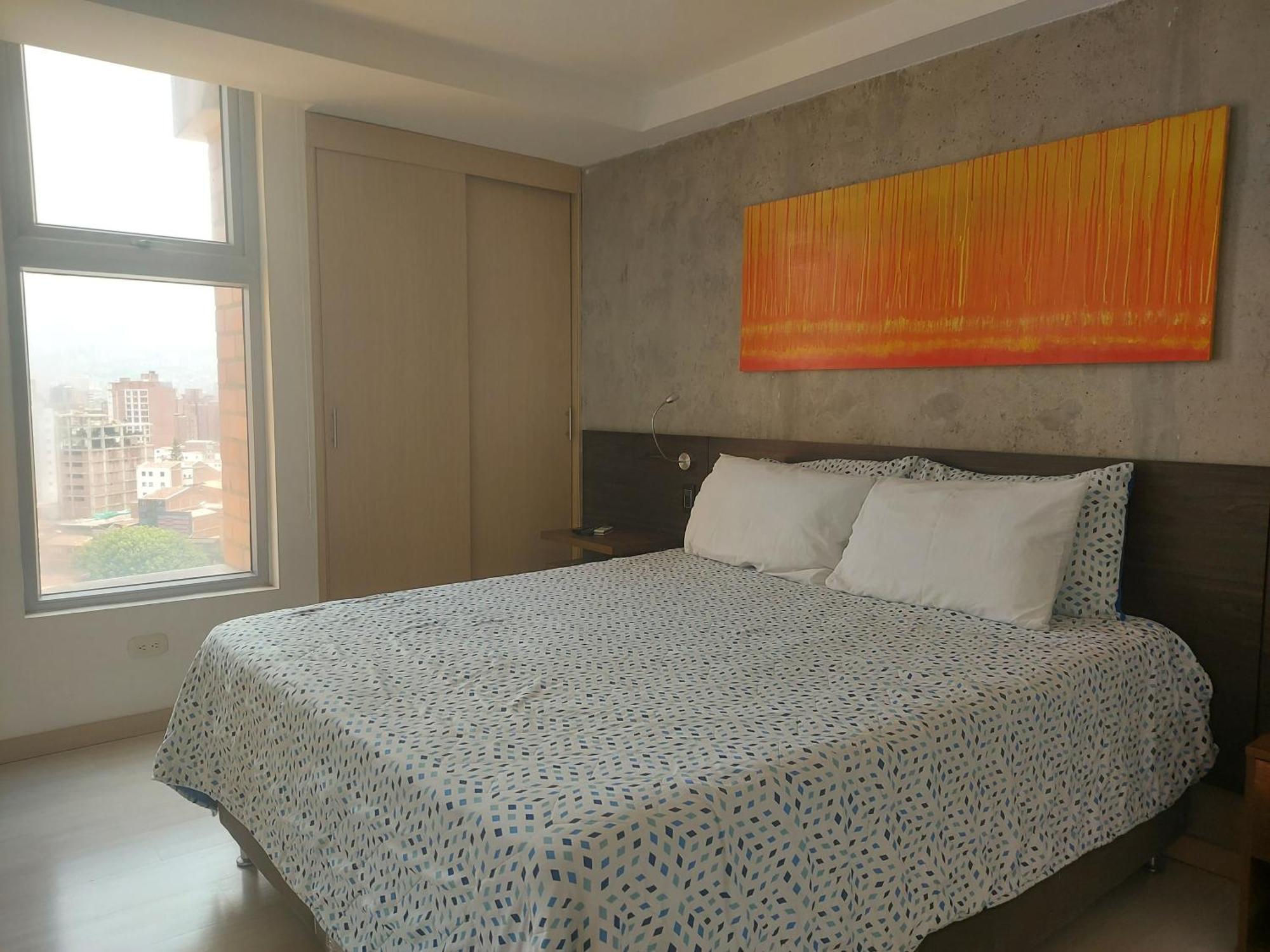 Apartasuites AV Medellín Extérieur photo
