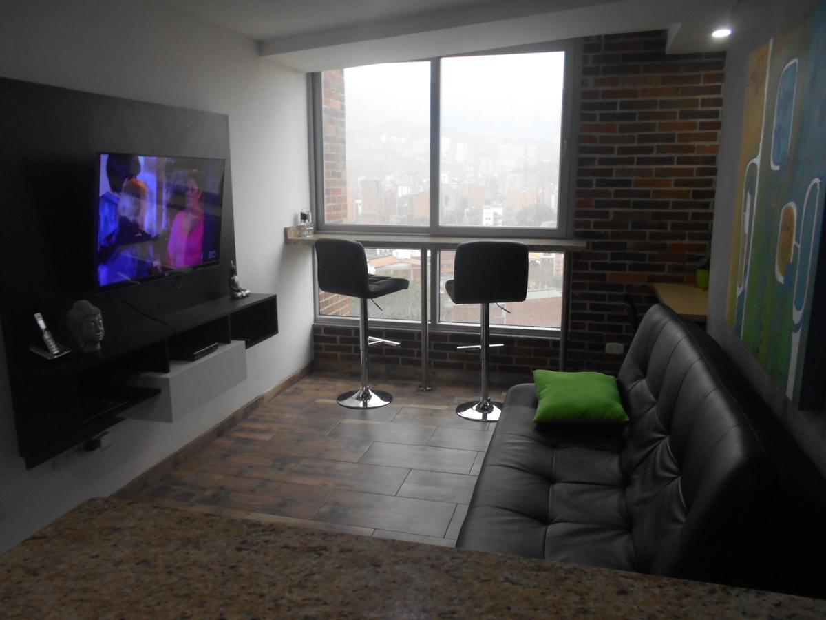 Apartasuites AV Medellín Extérieur photo